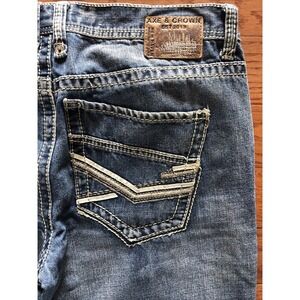 Axe & Crown Handcrafted Denim Embroidered Boot Fit Men's 33x34 Measured 34x33